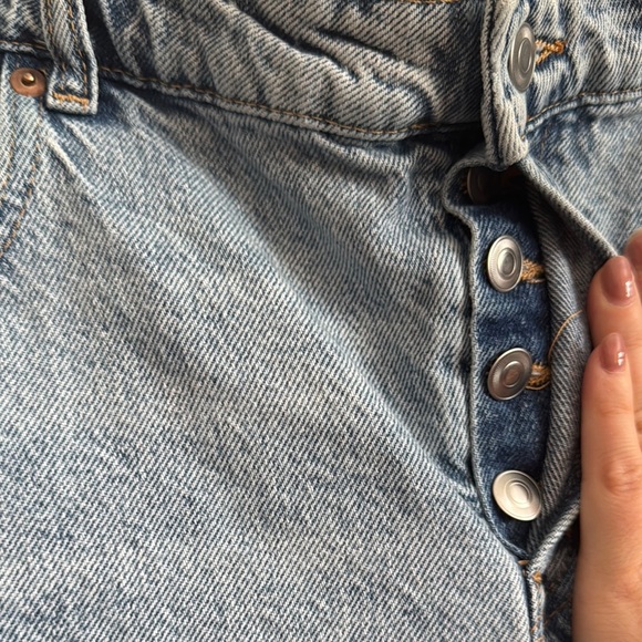 H&M Blue Jean Shorts Distressed Cut-Off Style - Picture 6 of 6